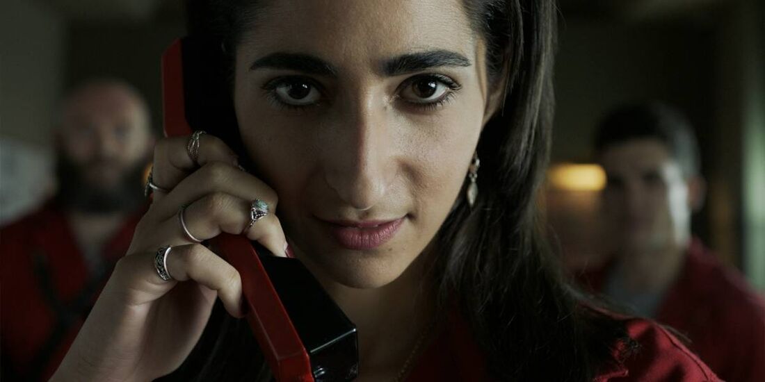 Alba vive Nairobi na trama espanhola que ganhou destaque mundial