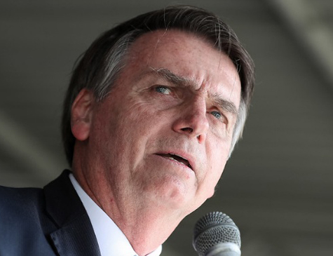 O presidente Jair Bolsonaro durante cerimônia de inauguração do Aeroporto Glauber Rocha, em Vitória da Conquista (BA)