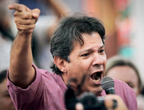 O ex-prefeito de São Paulo Fernando Haddad, do PT, chega ao Recife no próximo sábado (31)