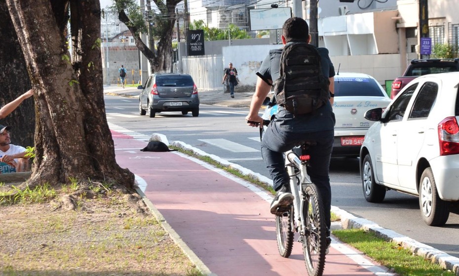 Recife teve mais mortes de ciclistas que motoristas em sinistros de trânsito em 2023, diz relatório