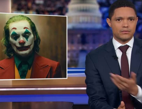 Trevor Noah, durante o programa The Daily Show em que comparou Bolsonaro ao Coringa Trevor Noah, durante o programa The Daily Show em que comparou Bolsonaro ao Coringa 