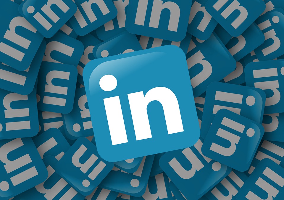 LinkedIn, popular rede social de empregos