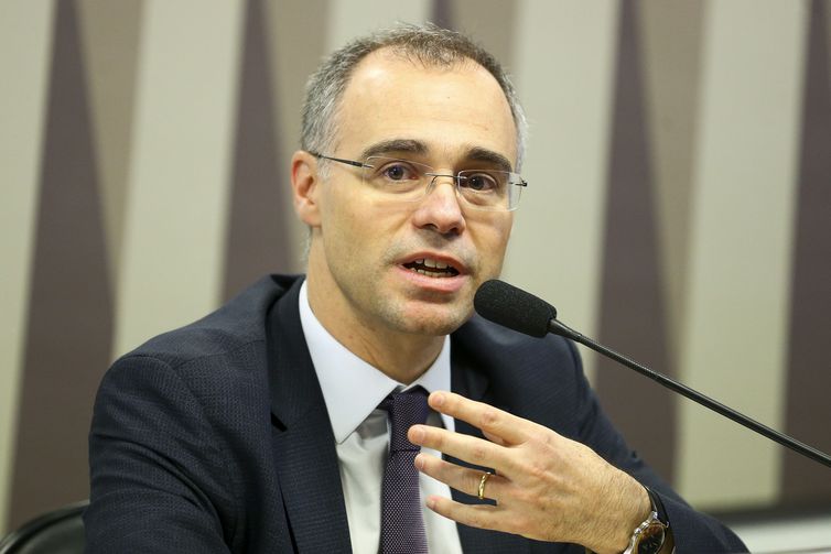 André Mendonça, Advogado-geral da União diz que a força-tarefa dará maior segurança jurídica aos trabalhos da Comissão de Anistia