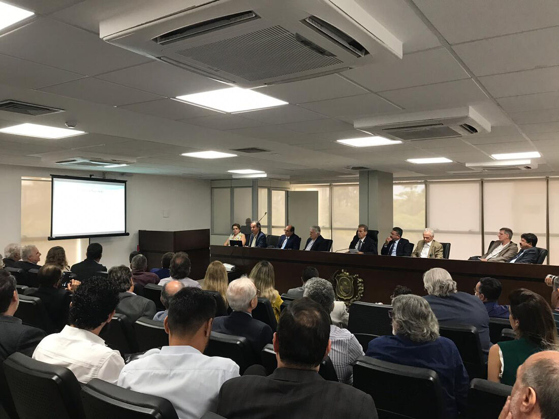 Audiência pública debate a instalação de usina nuclear em Itacuruba