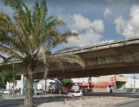Viaduto da avenida Caxangá, no bairro da Iputinga
