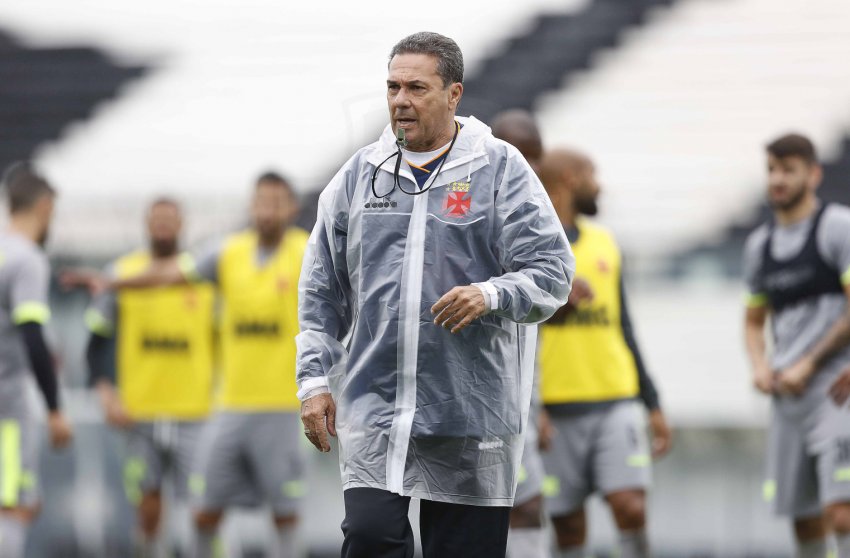 Luxemburgo, técnico do Vasco