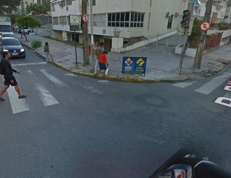 Cruzamento da Av., Conselheiro Aguiar com a Rua Ribeiro de Brito