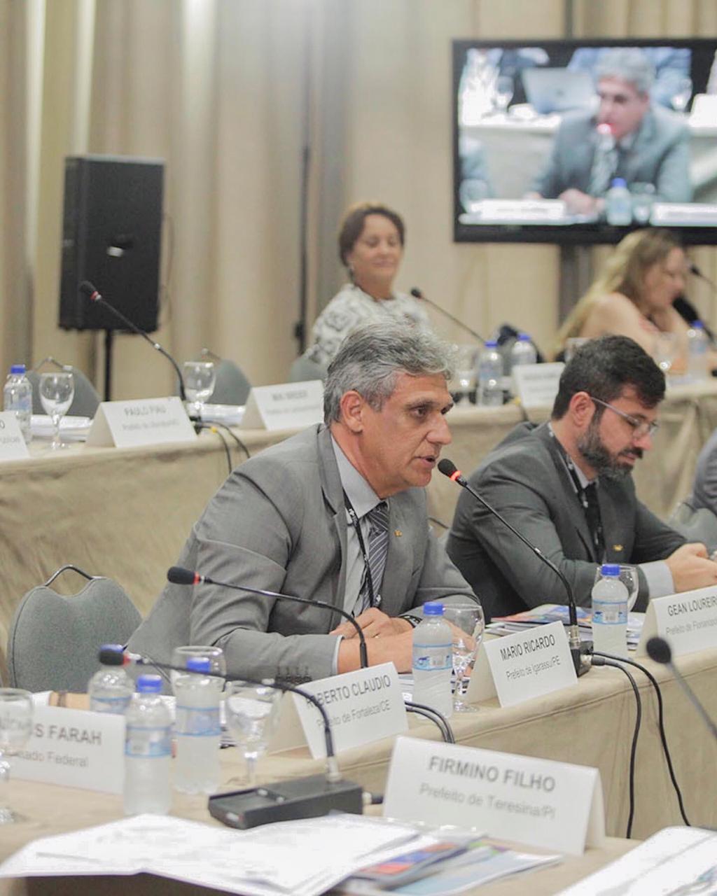 Esta foi a 76ª Reunião Geral da Frente