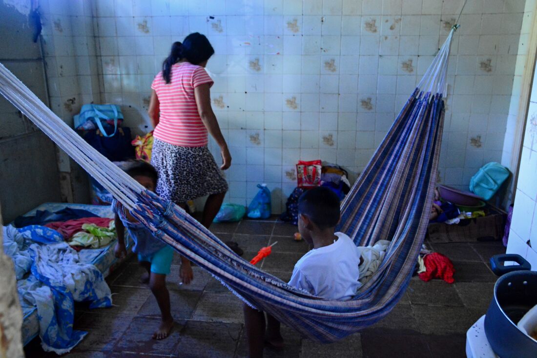 Situação precária dos venezuelanos no Recife