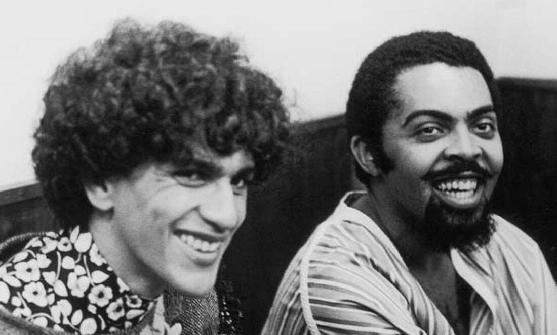 Caetano Veloso parabeniza Gilberto Gil pelos 82 anos e amizade de longa data