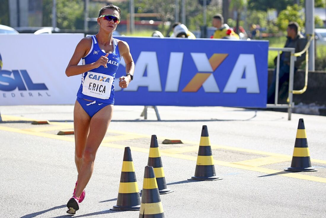 Erica Sena, atleta pernambucana de marcha atlética, estará em Tóquio