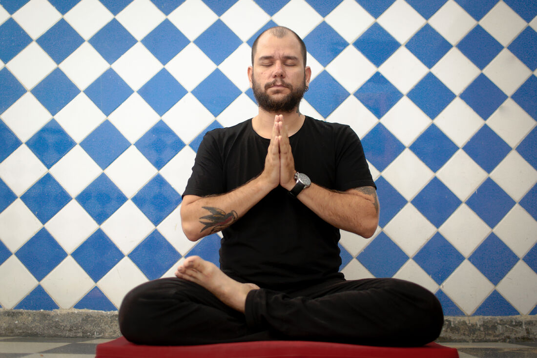 Artur Danda, instrutor de meditação do CEBB