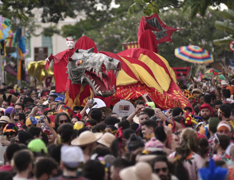 Bloco Eu Acho É Pouco