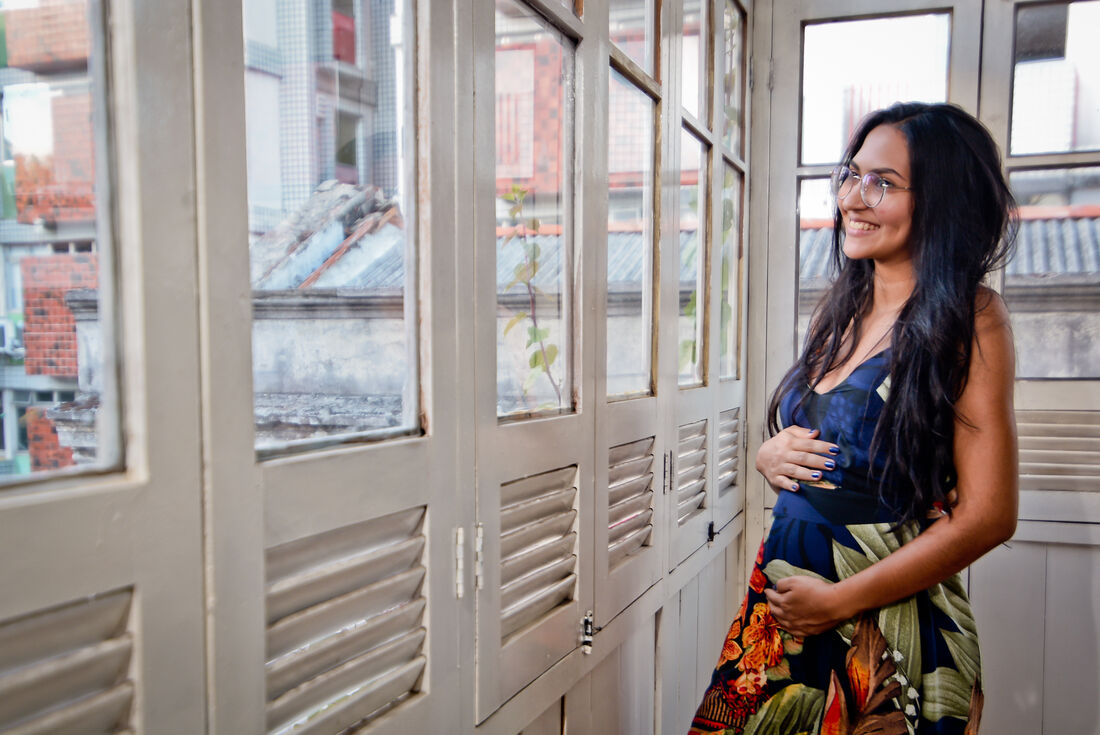 O plano de Rhayssa Neves seria engravidar aos 30, mas a vida lhe proporcionou uma surpresa aos 24 anos