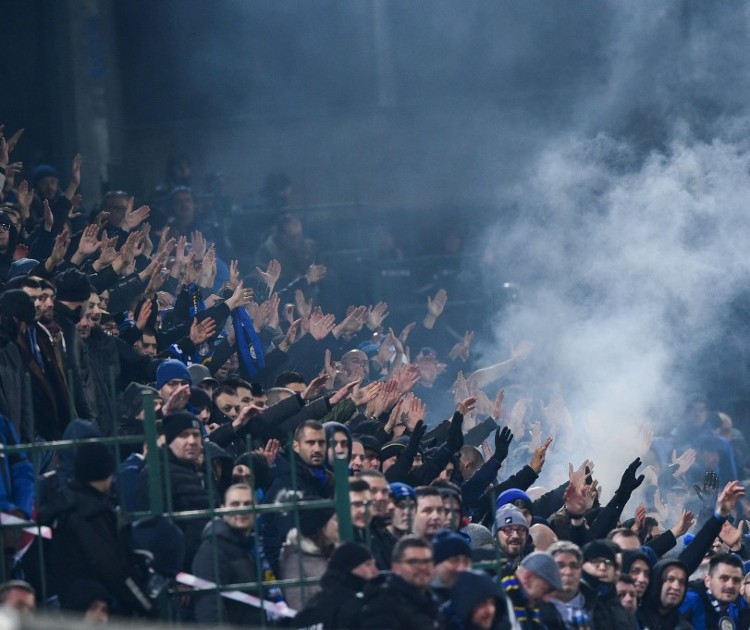 Torcedores da Inter no San Siro