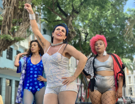 Gretchen estrela clipe da Prefeitura do Recife 