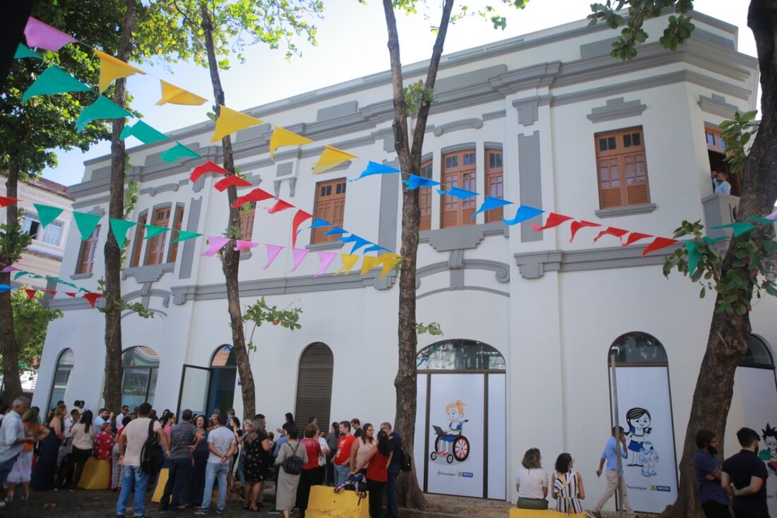 Inauguração do Restaurante Popular, no bairro de Santo Amaro