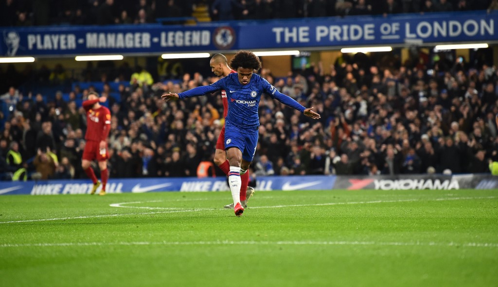 Willian fez o primeiro gol da classificação do Chelsea