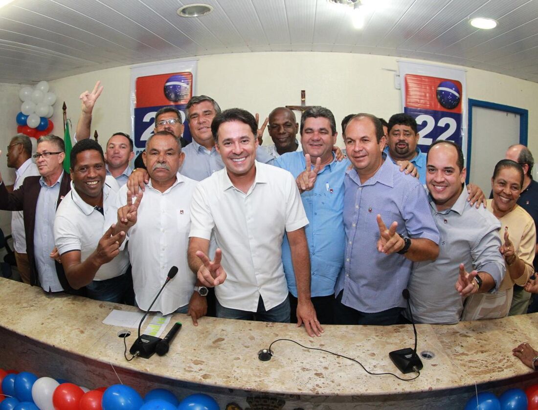 A entrada da maioria dos vereadores na legenda é mais uma demonstração de força política de Anderson, que disputará a reeleição no pleito de outubro