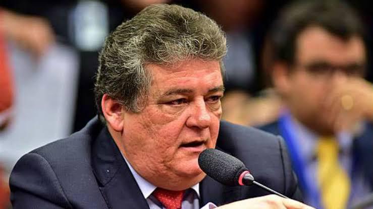 Ex-deputado federal Silvio Costa