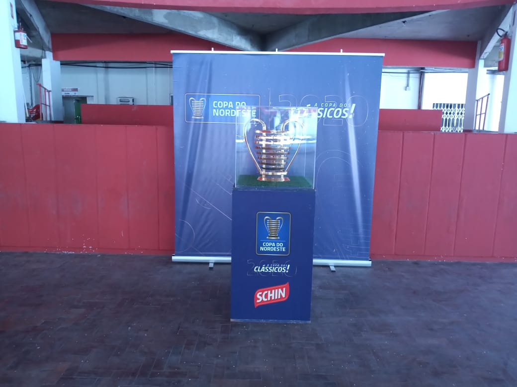 Cantora Andreia Luzia abre projeto que, neste mês de março, presta homenagem às mulheres