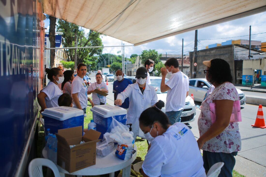 Agentes de saúde seguem realizando trabalho intenso durante a pandemia