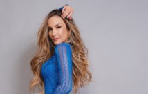 Claudia Leitte em 'Bandera Move'