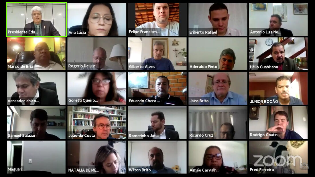 Entre os temas abordados, estavam requerimentos à prefeitura para intensificar ações de combate ao Covid-19, com ações específicas em unidades prisionais e capacitações para funcionários de unidades de saúde