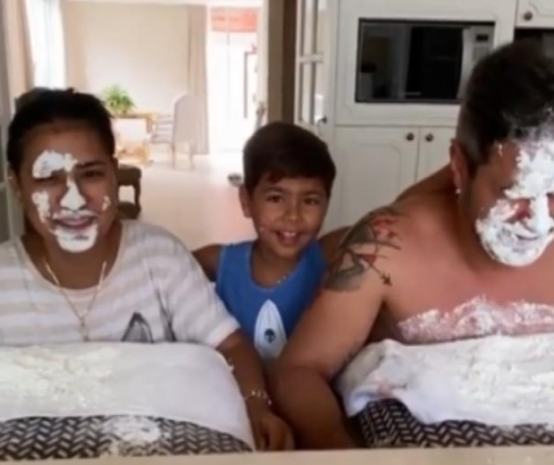 Simone em desafio com a família