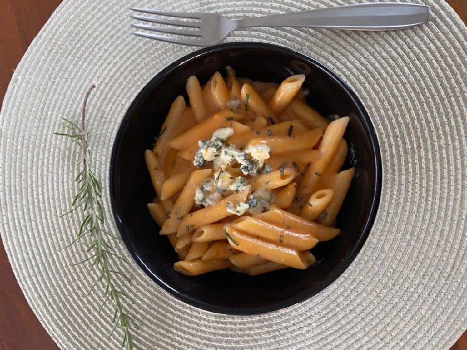 Macarrão leva jerimum e queijo