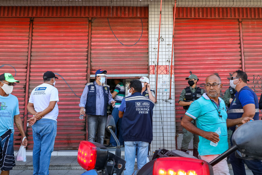 Estabelecimentos foram fechados pelo Procon Jaboatão