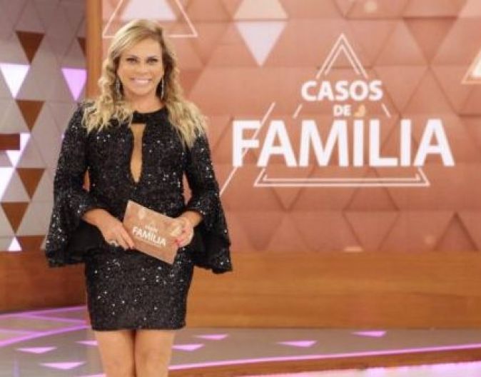 Casos de Família era apresentado por Christina Rocha