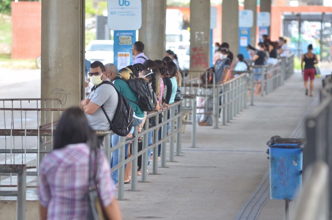 Movimentação de passageiros no TI de Joana Bezerra