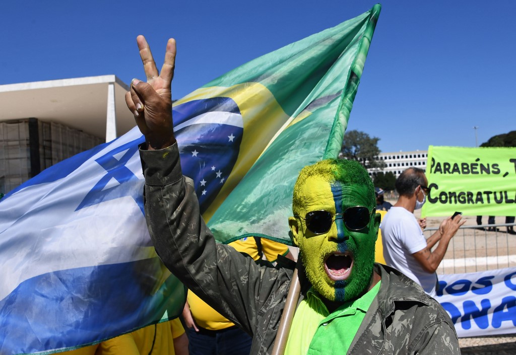 Militante bolsonarista em manifestação 