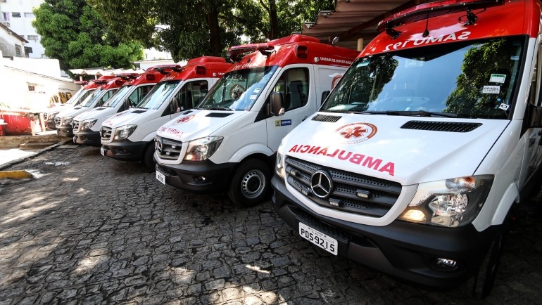 Ambulância do Samu Recife