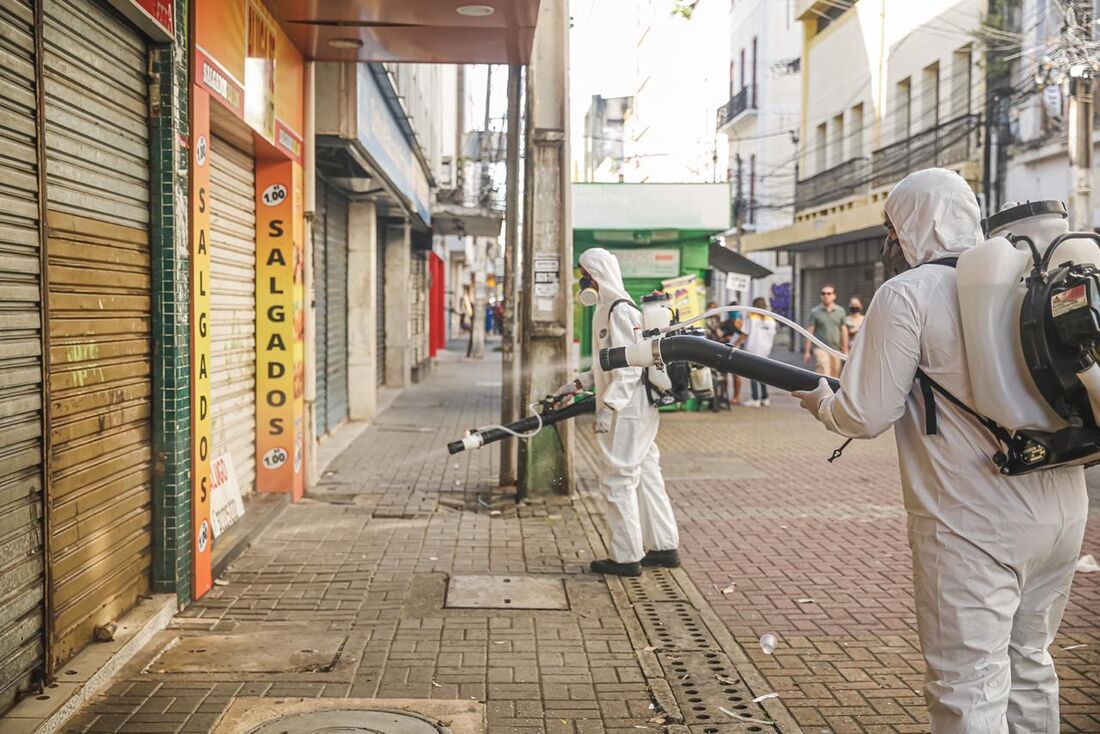 Desinfecção no Centro do Recife