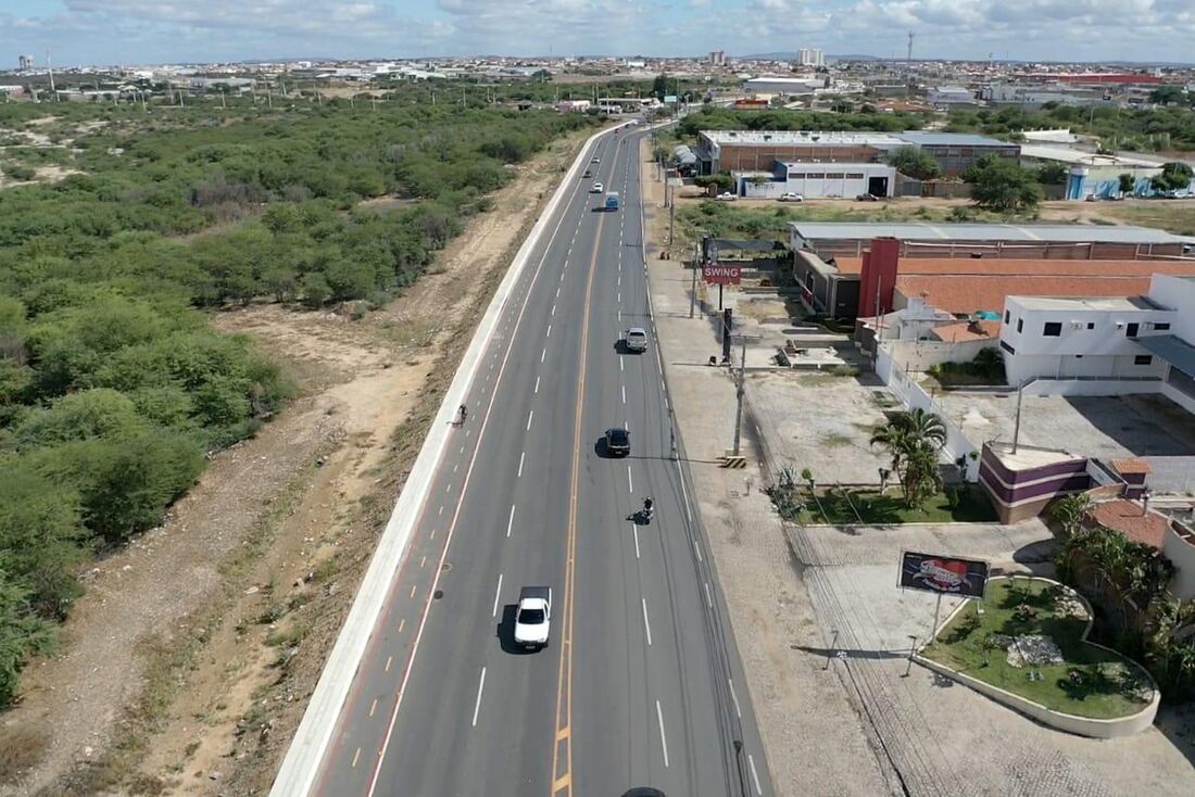 Av. Clementino Coelho, em Petrolina