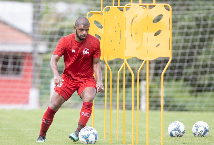 Willian Simões, lateral do Náutico