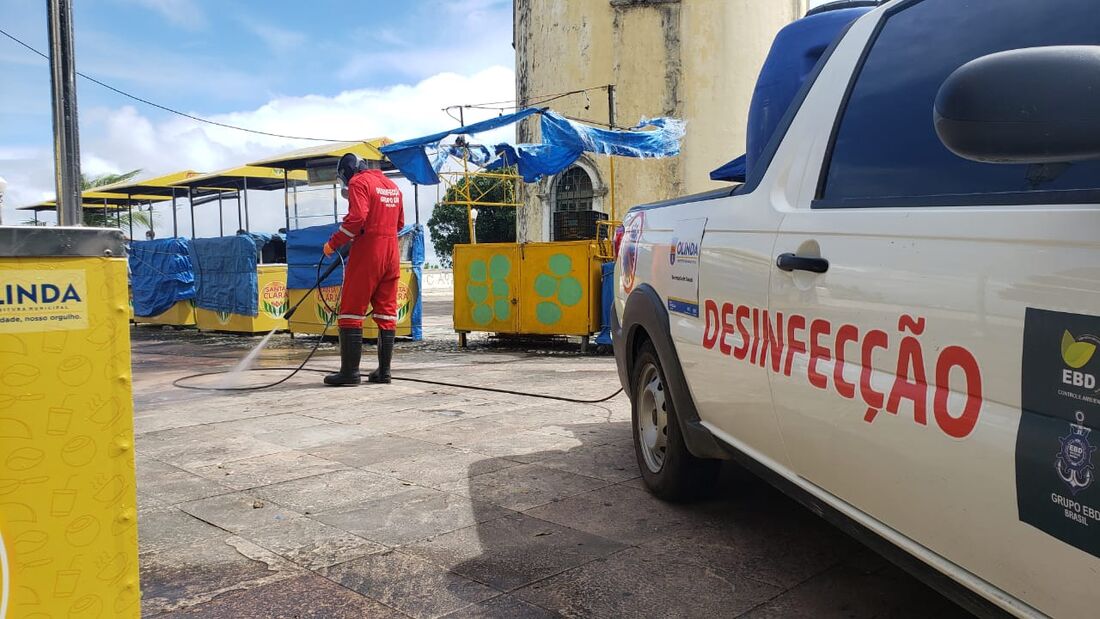 Sanitização no Alto da Sé