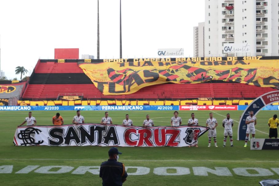 Sport 1x2 Santa Cruz, na Ilha do Retiro