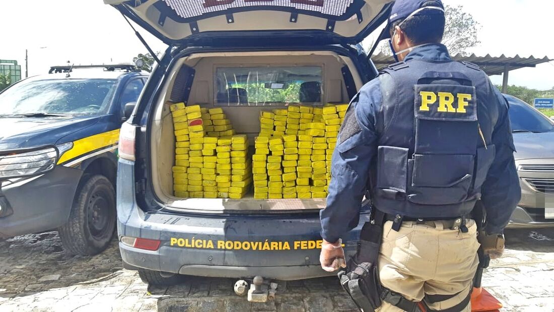 Apreensão da droga ocorreu na BR-232