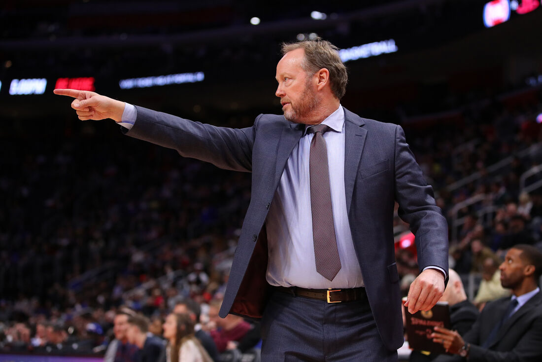 Mike Budenholzer, técnico do Milwaukee Bucks