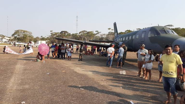 Garimpeiros em protesto contra ação do Ibama em visita do ministro Ricardo Salles