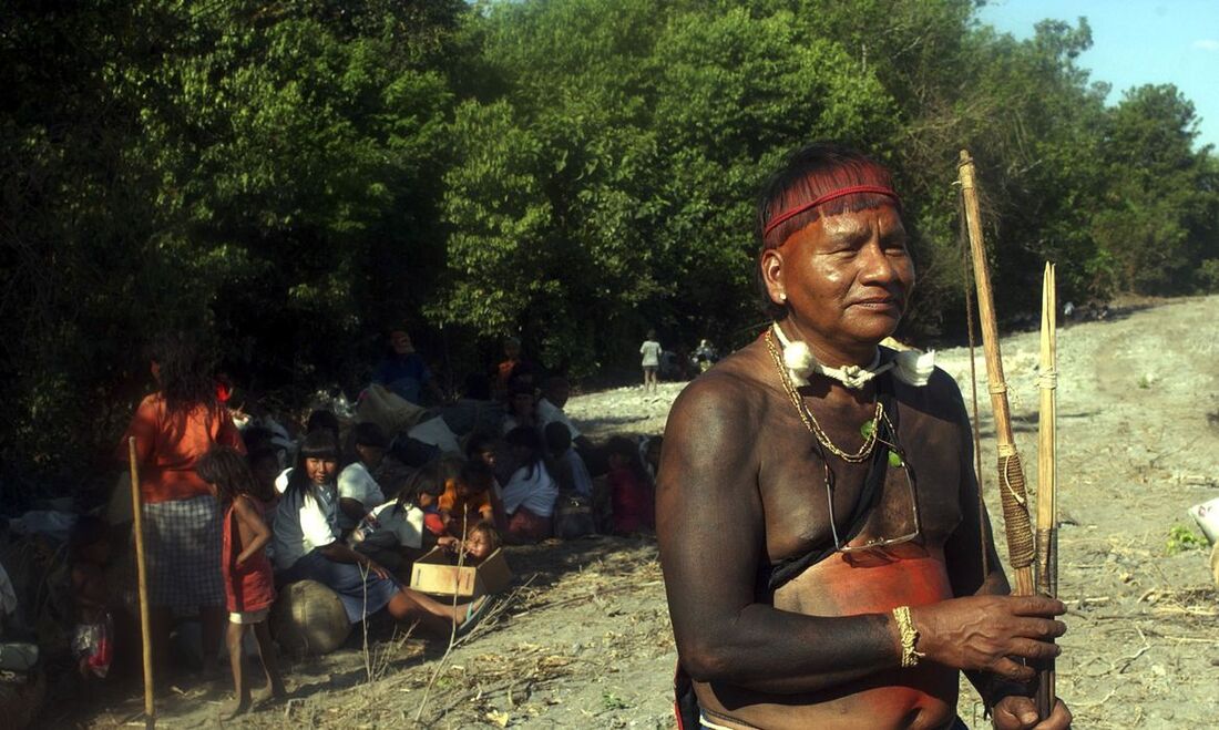 Índios