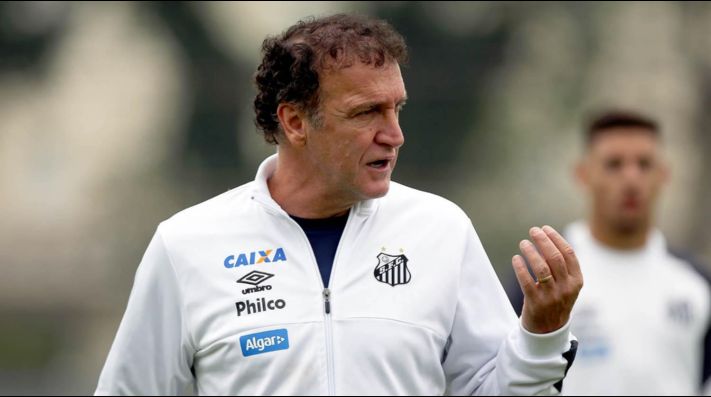 Cuca, técnico do Santos