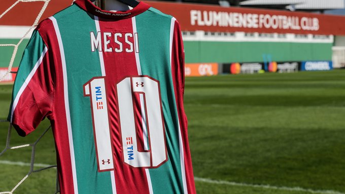 Fluminense postou foto com o nome de Messi com a camisa 10