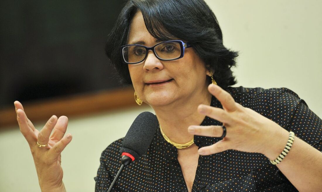 Conservadora, ministra da Mulher, da Família e dos Direitos Humanos, Damares Alves não esconde o objetivo de acabar com a possibilidade de interrupção voluntária da gravidez