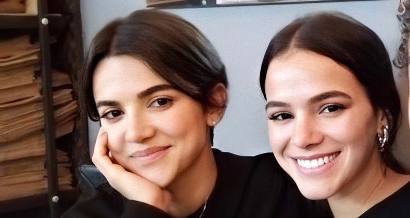 Manu Gavassi e Bruna Marquezine vão ser as apresentadoras da edição 2020 do MTV Miaw