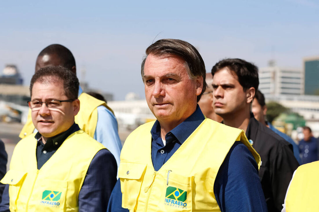 Jair Bolsonaro em visita ao aeroporto de Congonhas