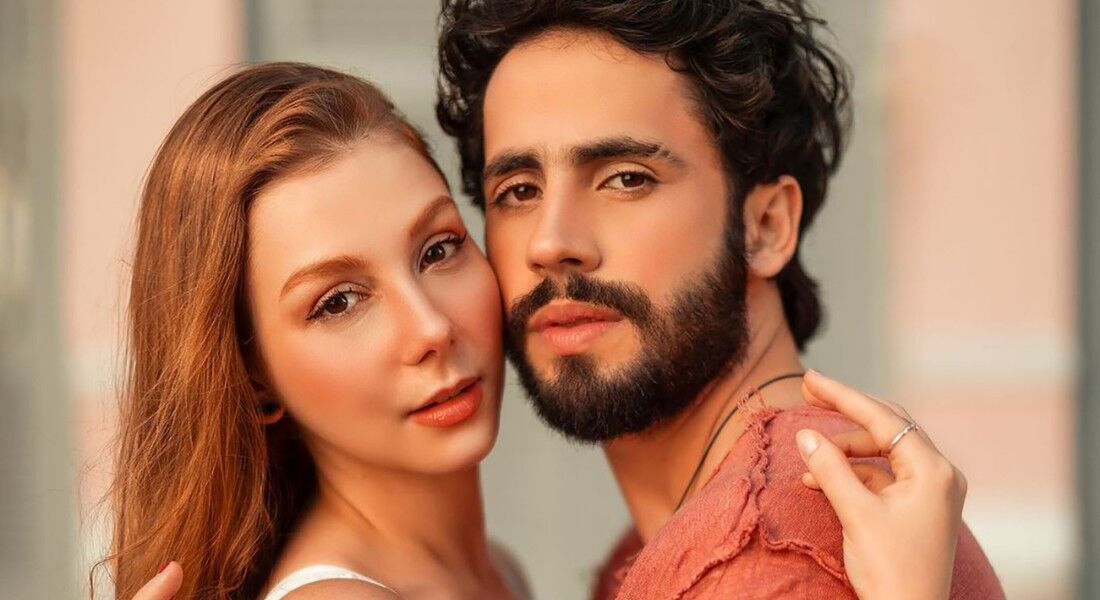 Bella Schneider e Romero Ferro